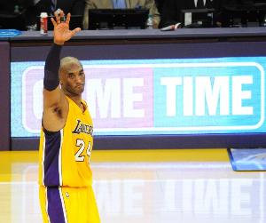 10年前的今天 科比撰文《親愛的籃球》宣布賽季結(jié)束后退役