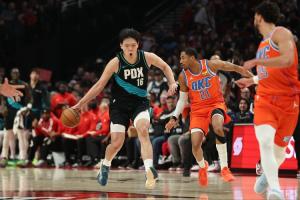 亟需調(diào)整！楊瀚森連續(xù)3場(chǎng)比賽得分掛蛋 合計(jì)7投0中