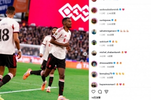 斬獲紅軍生涯英超處子球！伊薩克社媒曬照紀(jì)念，多位隊(duì)友鼓勵(lì)