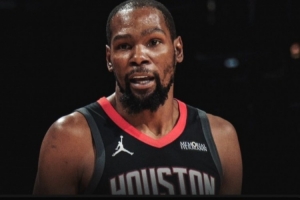 KD生涯69次單場(chǎng)轟25+且真實(shí)命中率超80% 追平哈登僅次于庫(kù)里