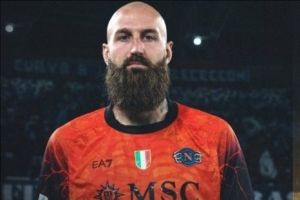 那不勒斯門將：我今天只需做一次撲救，應(yīng)向我身前的隊(duì)友表示祝賀