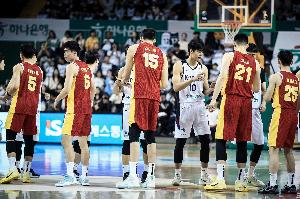 楊健：最困難的是下個(gè)窗口期的比賽 再輸就出不了線了