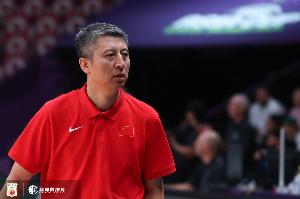 開(kāi)會(huì)2小時(shí)！媒體人：郭士強(qiáng)要球員在受辱的地方待久點(diǎn) 永遠(yuǎn)不忘記