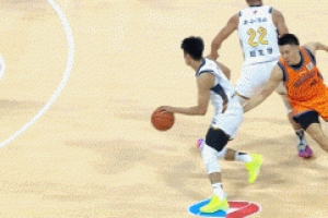 制霸攻防！懷特塞德先送迎面大帽 隨后殺進(jìn)內(nèi)線暴扣虐筐