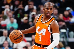 名記：沒啥比保羅2011年沒去湖人更令人震驚 但今天這事同樣詭異