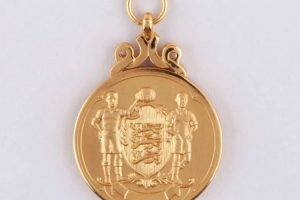 太陽(yáng)報(bào)：曼聯(lián)舊將保羅·帕克以10萬(wàn)英鎊售出珍藏紀(jì)念品