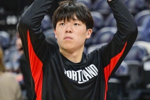 記者：開拓者5連客 克林根&羅威都能打 楊瀚森后面是否會(huì)被下放？