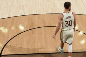 科爾：庫(kù)里不會(huì)隨隊(duì)東征將會(huì)缺戰(zhàn)三場(chǎng) 有望下周主場(chǎng)打狼復(fù)出