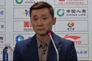 劉煒：馮傲需要找到在球隊中的角色 希望他在防守端幫助球隊