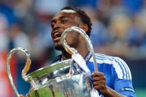 鐵腰！切爾西祝埃辛43歲生日快樂(lè)，效力期間出戰(zhàn)256場(chǎng)斬獲8冠