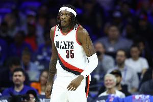 防守面積夸張！羅威3中3高效拿下6分3板3帽