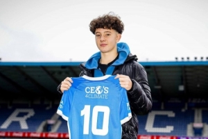 米體：米蘭再次派球探考察亨克中場(chǎng)卡雷查斯，轉(zhuǎn)會(huì)費(fèi)至少要2500萬