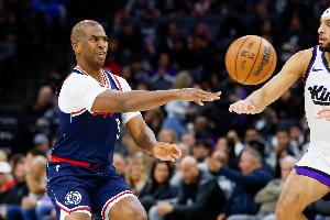 弗蘭克和保羅談話推遲2小時并持續(xù)了3個小時 后者凌晨3點發(fā)動態(tài)