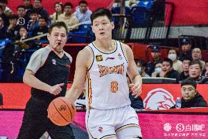 打得不錯(cuò)！張寧10中6拿到19分1板2助2斷