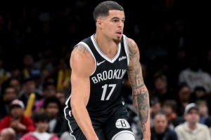 小邁克爾·波特：我們的進攻配合非常多&沒人粘球 克洛尼進步很大