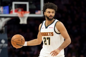 穆雷和戈登成歷史唯二單場50+ 且10記三分&三分命中率達90%的球員