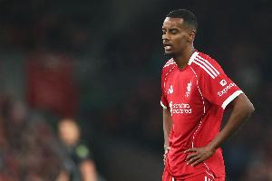 ??跟隊(duì)：紅軍只落后第四2分有點(diǎn)瘋狂，感覺他們排名應(yīng)該低得多