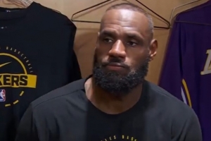 詹姆斯：當(dāng)我在場(chǎng)上時(shí)我仍然能產(chǎn)生影響 我還在努力找回全部狀態(tài)