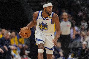 難救主！穆迪首發(fā)23分鐘10中5拿到14分 三分5中2