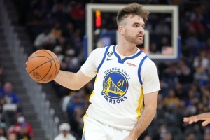 末節(jié)上斯潘塞&棄用波杰姆？科爾：這決定很簡單 斯潘塞掌控了比賽