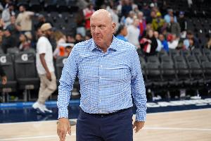 打根上就爛了！快船的根本問題是鮑爾默對弗蘭克和盧的盲目信任