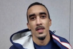 奎因：這只是我的首秀 以后還有更多可能 正努力融入球隊