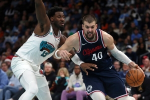 NBA彩經(jīng):湖人贏綠軍 開拓者力拼活塞 太陽不敵火箭 灰熊擊沉快船