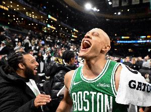 完美演出！沃爾什攻防俱佳 8中8砍生涯新高22分外加7板3助2斷1帽