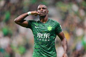 大腿！32歲法比奧決賽戴帽 賽季38場33球收獲首座金靴+生涯首冠