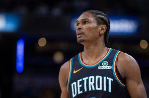 奧薩爾談取勝關(guān)鍵：不糾結(jié)裁判判罰 專注比賽不抱怨打好每個回合