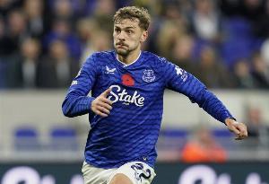 霍爾：埃弗頓進軍歐戰(zhàn)是現(xiàn)實目標，我們正朝著積極的方向前進