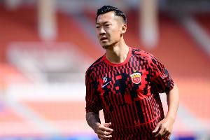 媒體人：徐新是云南玉昆補(bǔ)強(qiáng)中場頭號(hào)目標(biāo)，談判進(jìn)度80%