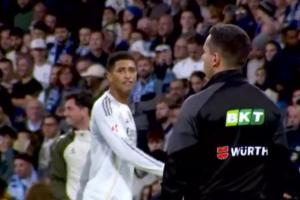 F開(kāi)頭??貝林厄姆賽后情緒失控，指著四官大罵