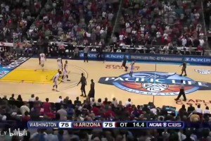 華盛頓大學(xué)的傳奇人物！回顧小托馬斯大學(xué)時期的壓哨絕殺！