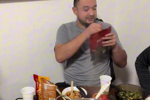 居然還有火鍋！西熱力江分享塞爾維亞深造生活，搞笑整蠱王慶明