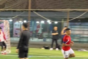 前中甲球員陳琪的職業(yè)級(jí)跑位！連攝影師都騙過了！