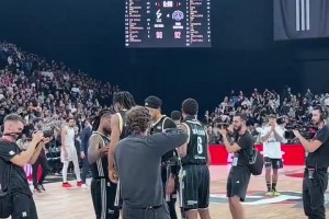 13順位的得分后衛(wèi)！布克大學時期集錦！投籃姿勢有所微調！