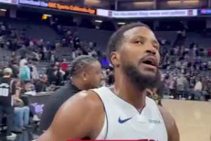 殺人誅心！比斯利賽后在國王主場大喊：來！點亮你們的光束??