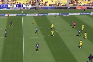 殺瘋了！澳超開場2分鐘超遠距離導彈破門??