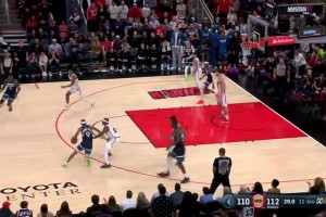 太難了！華子最后時刻頂著防守命中準絕殺三分，解說激動嘶吼！