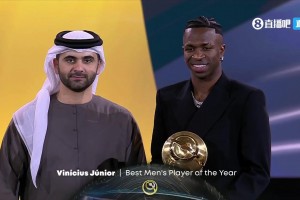 擊敗羅德里！維尼修斯當選2024環(huán)足獎年度最佳球員！