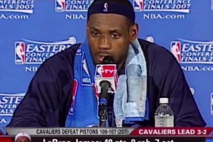 恐怖如斯！這是22歲的詹姆斯，在東決天王山交出的數(shù)據(jù)