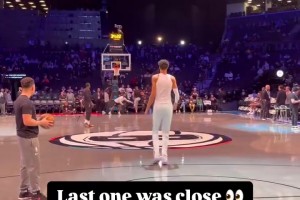 文班想來(lái)后場(chǎng)三分，結(jié)果連續(xù)四個(gè)三不沾……最后一個(gè)就差一點(diǎn)！