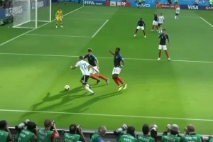 世界杯的迪馬利亞簡(jiǎn)直如同戰(zhàn)神！