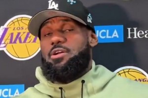 點管理層？老詹昨日采訪：我們現(xiàn)在是支不錯的球隊，但還沒到能奪冠的水平