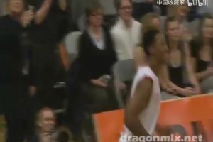 43了還能打！08年43歲皮蓬瑞典聯(lián)賽砍下21分12板助隊取勝！