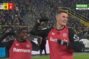 藥廠再下一城！因卡皮耶傳中希克搶點(diǎn)破門！