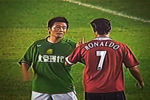 當(dāng)年小小羅與楊璞的故事已成為國外球迷津津樂道的話題