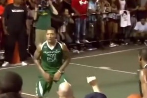 這身肌肉太猛了！威少和凱文哈特夏天的健身房訓(xùn)練！