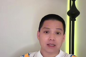 遼寧美女啦啦隊(duì)員穿著大紅棉襖配色的裙子尬舞：小小上海 拿下！